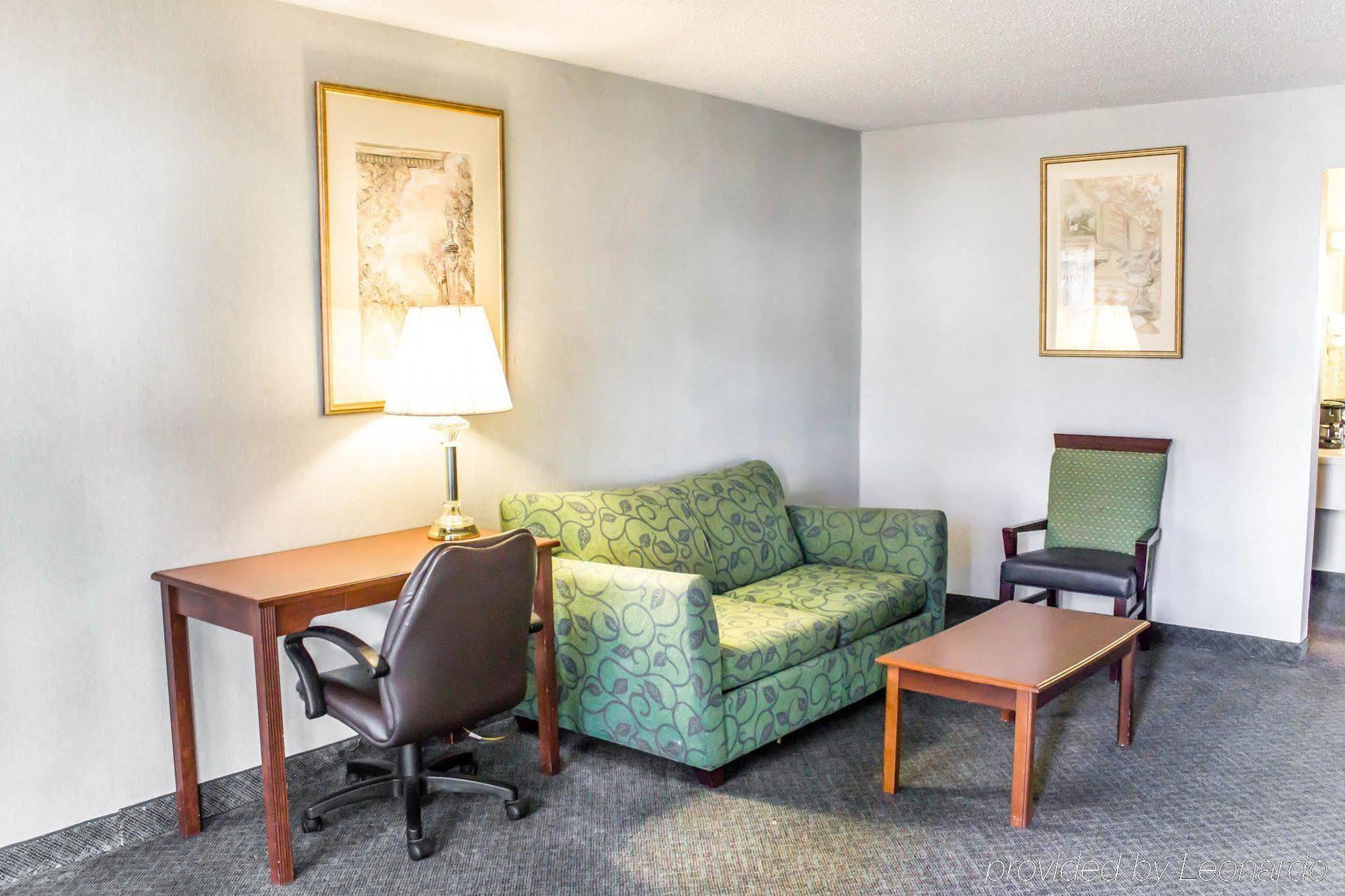 Dayspring Extended Stay Greensboro Zewnętrze zdjęcie